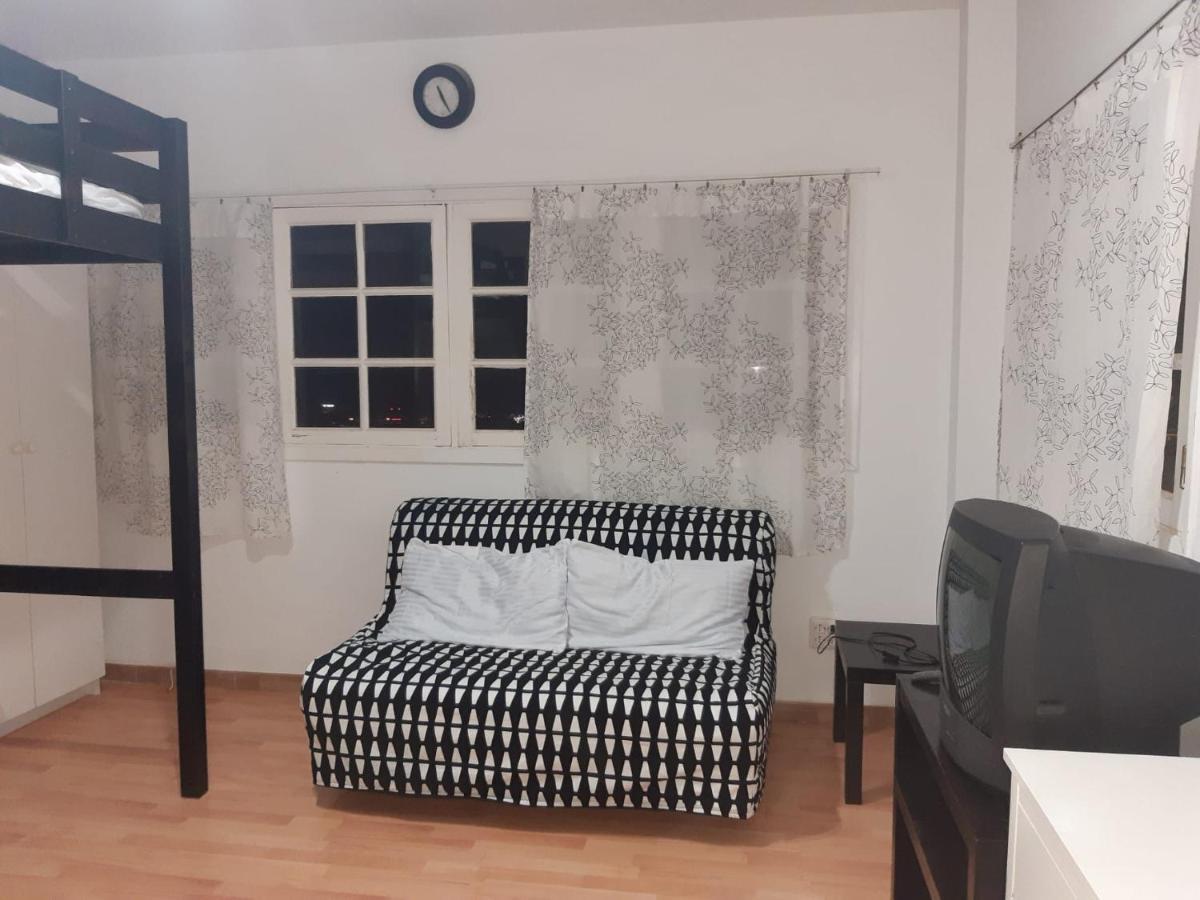 Habitaciones Comodas Con Bano Individual サンタクルスデテネリフェ エクステリア 写真