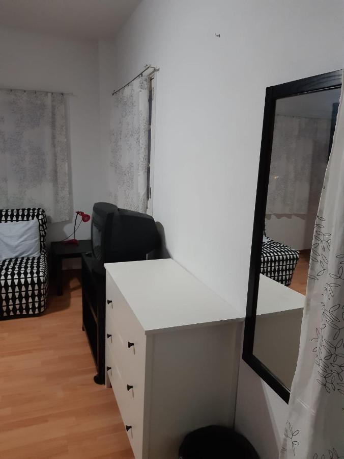 Habitaciones Comodas Con Bano Individual サンタクルスデテネリフェ エクステリア 写真