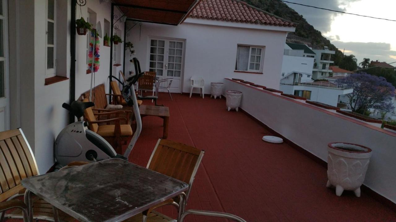 Habitaciones Comodas Con Bano Individual サンタクルスデテネリフェ エクステリア 写真